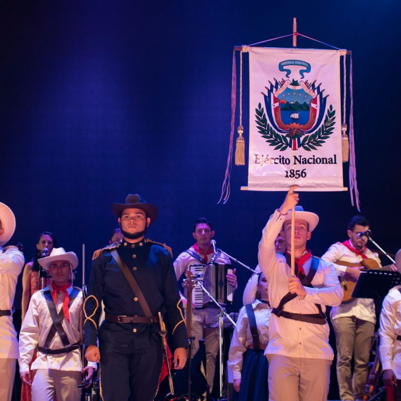 la malacrianza costa rica8